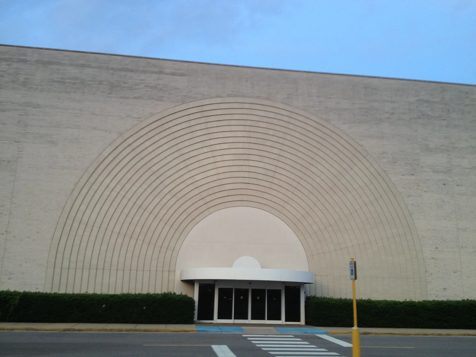 The arched entrance of the Von Maur department store at the Riverchase Galleria in Hoover.